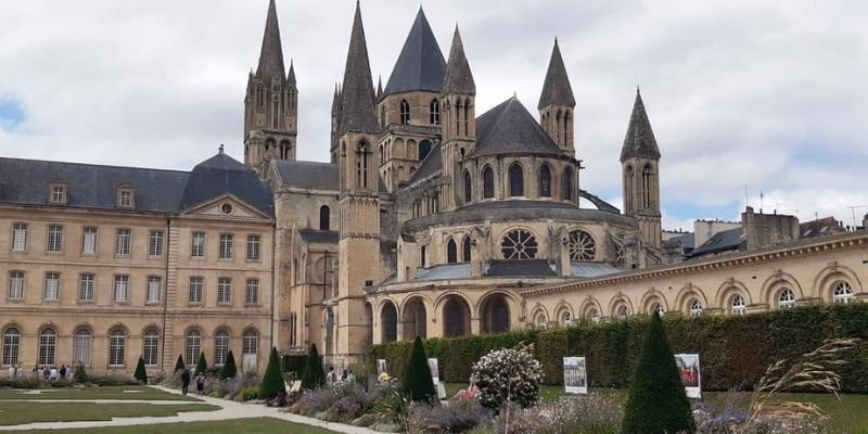 Volotea Airlines Caen Office in France