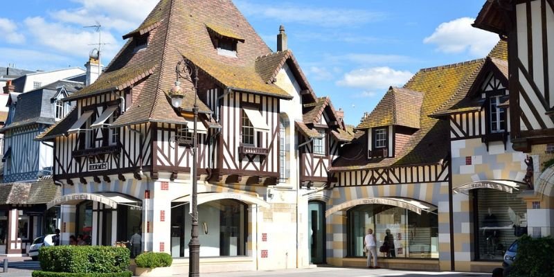 Volotea Airlines Deauville Office in France